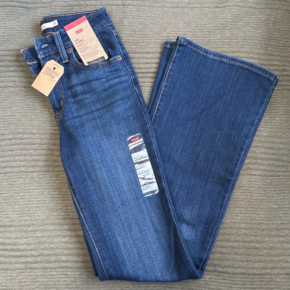 Levi’s 726 Flare Jeans